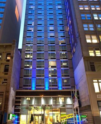 Midtown Hotel | Holiday Inn Express - Times Square South by IHG