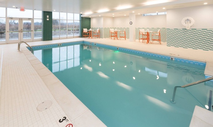 Kalamazoo Hotel | Holiday Inn Kalamazoo West by IHG