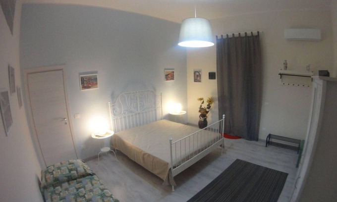 Fiumefreddo di Sicilia House | Holiday apartment Fiumefreddo di Sicilia for 1 - 3 persons with 1 bedroom - Holiday house