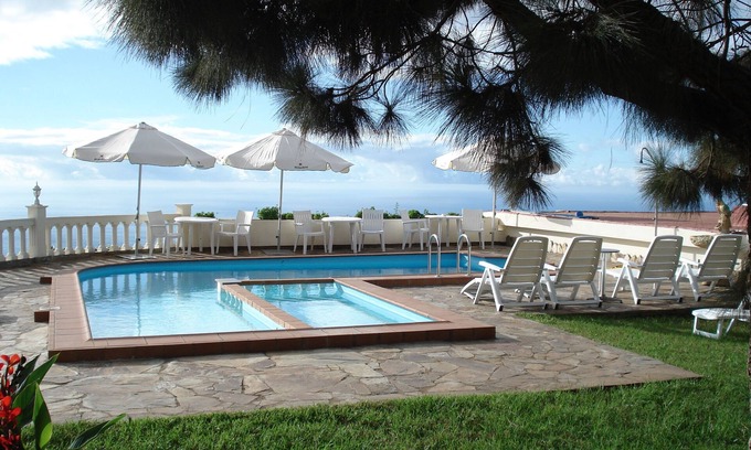 Las Cuevas Resort | Holiday paradise in breathtaking nature with horse riding for young and old