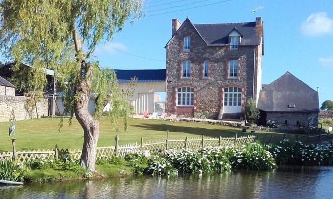 Crehen House | Holiday villa "La Ménardais