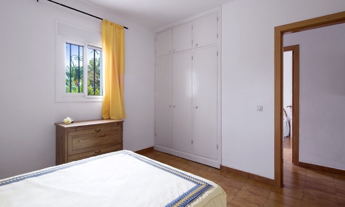 Les Tres Cales Villa | Holiday villa with private pool near the beach