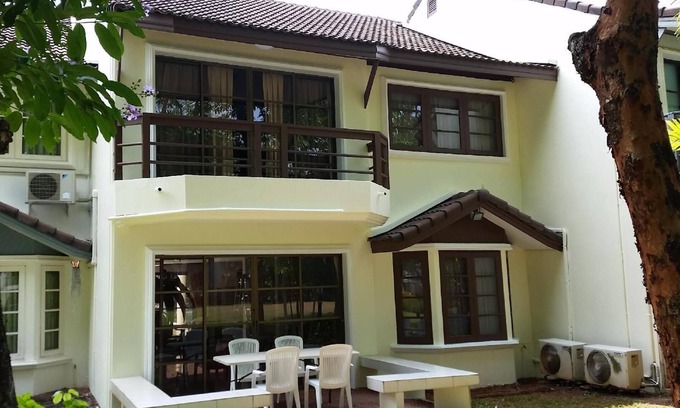 Map Ta Phut House | Holiday villa with communal pool