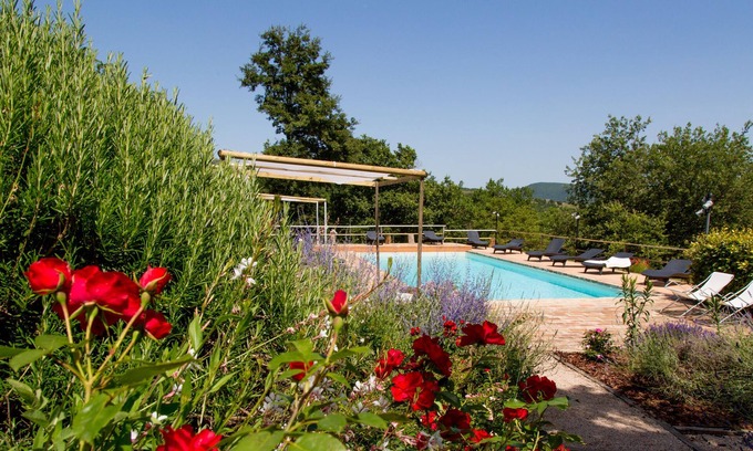 Umbertide Apartment | Holidays in a former Convent in Umbria 15 'from Perugia, on the border with Tuscany