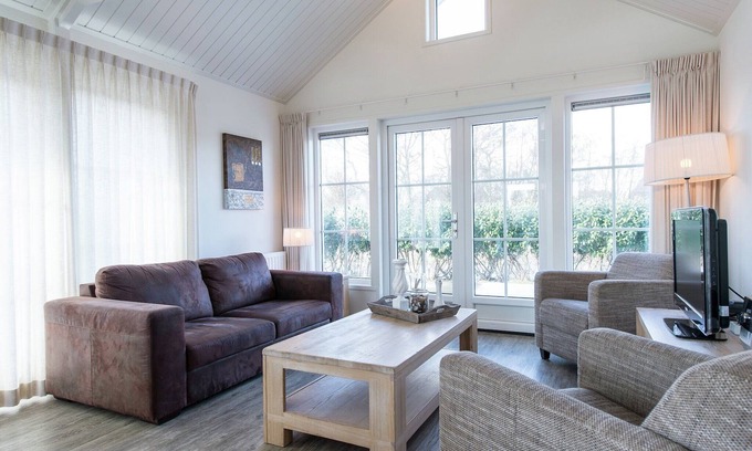 Hollum House | Hollum Family Holiday Home