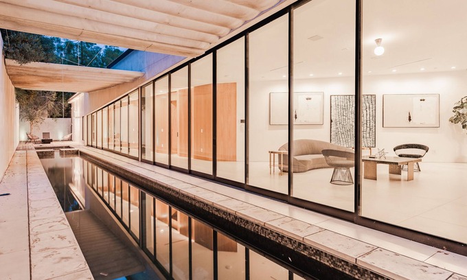 Tri-West Villa | Hollywood Hills Modern Villa