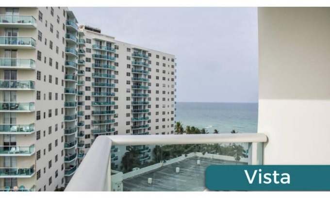 Hollywood South Central Beach Apartment | HOLLYWOOD W&14