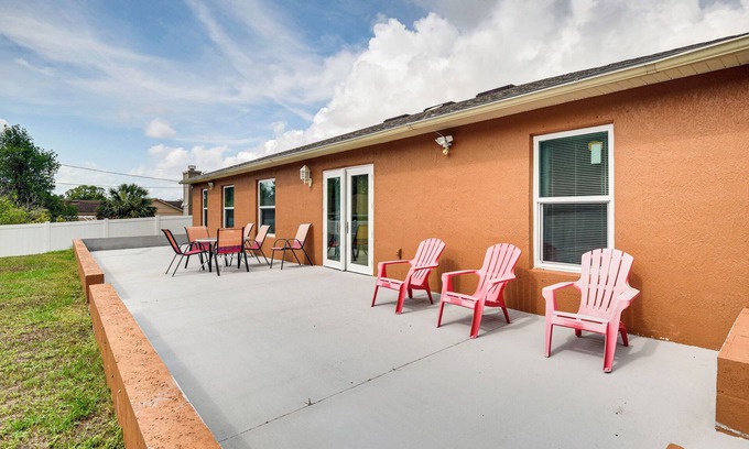 Deltona Lakes House | Home 3 Mi to Green Springs Park & Lake Monroe!