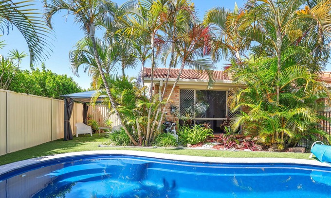 Helensvale House | Home away from Home, while at the Theme Parks