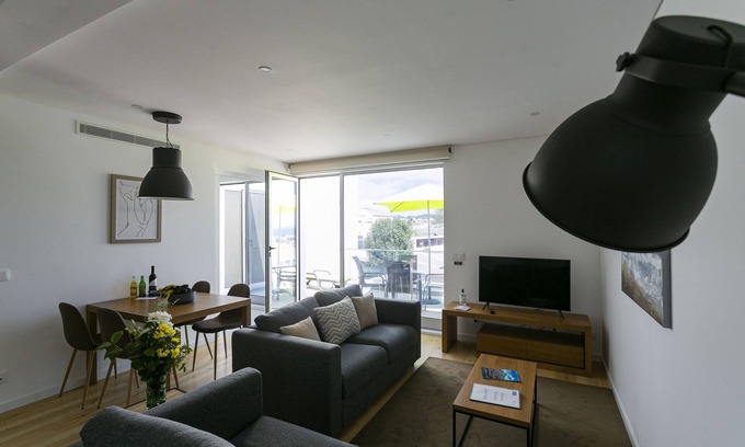 Ponta Delgada House | Home Azores - Casa da Ladeira 4A