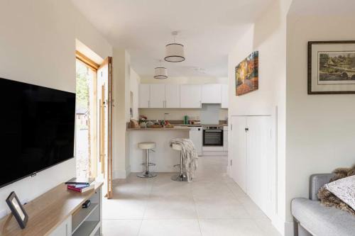 Lutterworth House | Home Farm Retreat