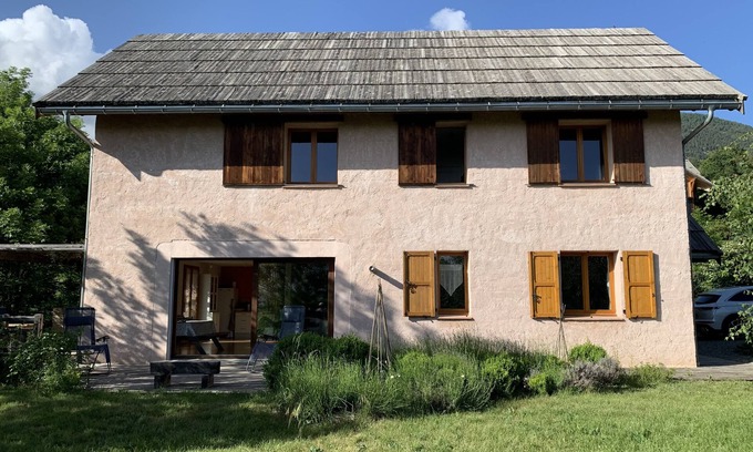 Puy-Saint-Eusebe House | Home for families and groups