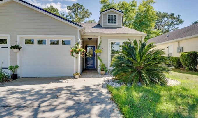 Alachua House | Home in Golf Course Community Near Gainesville
