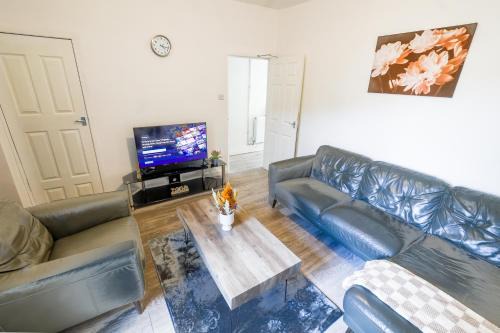 Briton Ferry House | HOME IN NEATH or BRITON FERRY