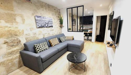 Quartier Sainte-Avoye Apartment | Home in Paris Chatelet great apt for 6px