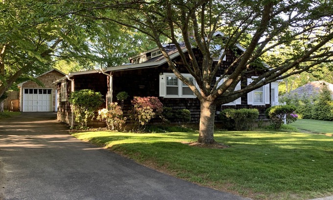 Village of Southampton House | Home page of Southampton Village