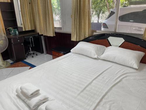 Khlong Tan House | Home Rama 4 near BTS Thong Lor