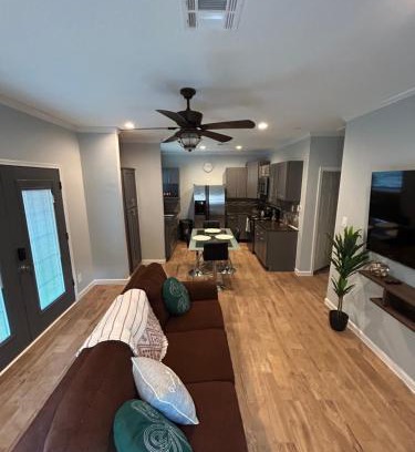 Monroe Apartment | Home Sweet Home - a luxurious escape