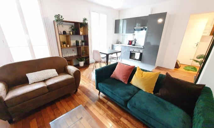 Quartier de la Goutte-d'Or Apartment | Home Sweet Home Ordener Marcadet