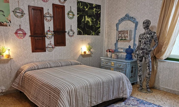 Caserta Apartment | Home Vintage Art L&B