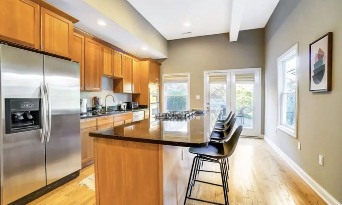 Mount Adams House | Home w/Rooftop Terrace Cincinnati
