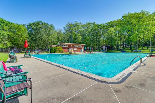 Jim Thorpe House | Home with Pool and Lake in Jim Thorpe 6 Mi to Dtwn!