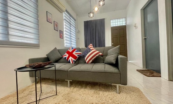 Central Seberang Perai House | Home11A#4pax#Netflix#AlmaBukitMertajam