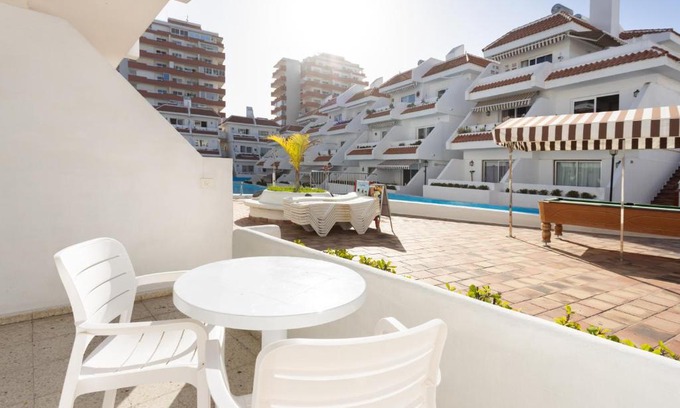 El Madronal Apartment | Home2Book Tropical Poolside Retreat, Las Américas