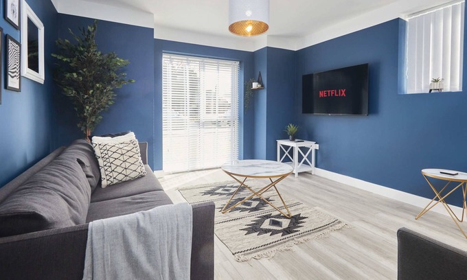 Chapeltown Apartment | Homebird Property - The Willows