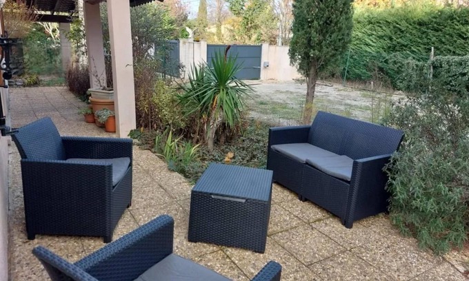 Plan-d'Aups-Sainte-Baume House | Homerez - House Plan-d'Aups-Sainte-Baume