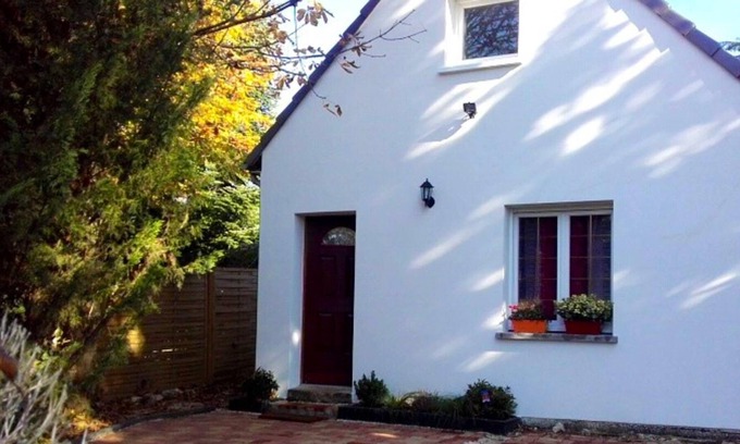 Ferolles-Attilly House | Homerez - Amazing house for 4 ppl. with garden and terrace at Férolles-Attilly