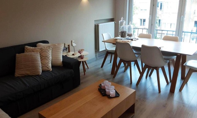 Heist Apartment | Homerez - Amazing appartement for 6 ppl. with balcony at Knokke-Heist