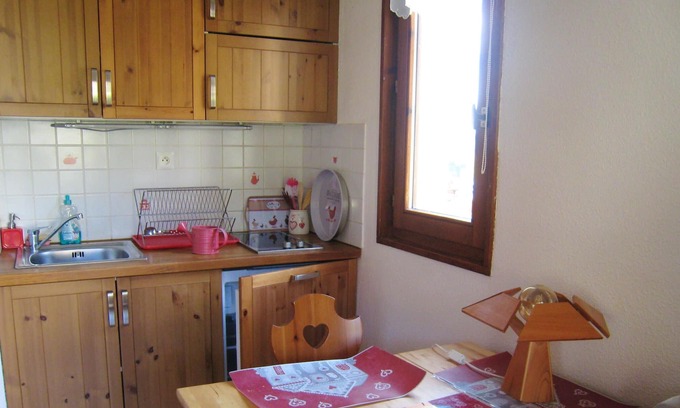 Bernex Apartment | Homerez - Amazing appartement 50 m away from the slopes for 4 ppl. at Bernex
