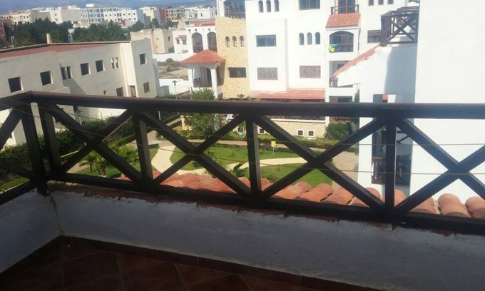 Martil Apartment | Homerez - Apartement 1 km away from the beach for 2 ppl. with shared pool
