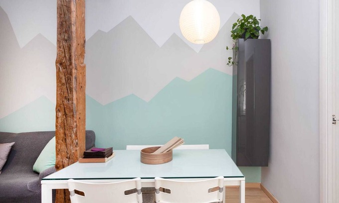 Embajadores Apartment | Homerez - Apartment in Madrid, pets OK.