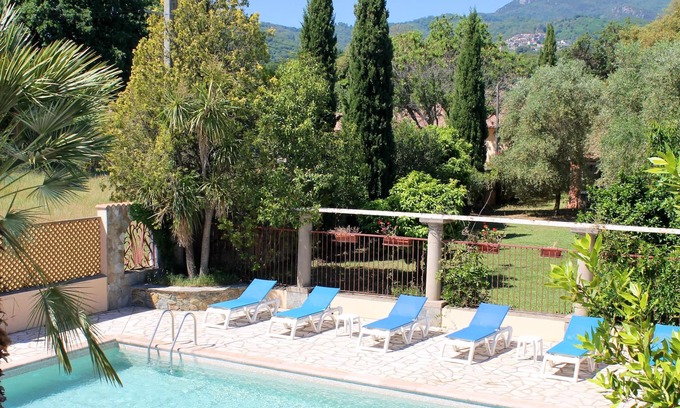 Querciolo Apartment | Homerez - Appartement 4 km away from the beach for 2 ppl. with shared pool