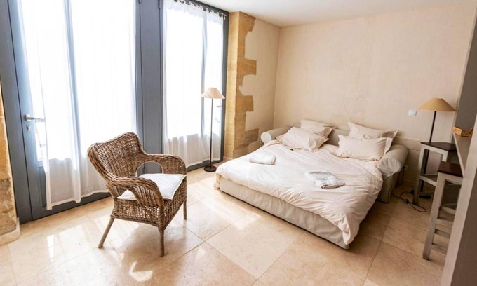 Cons-la-Grandville Apartment | Homerez - Beautiful appartement for 4 ppl. with terrace at Cons-la-Grandville