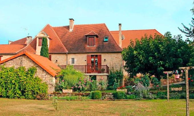 Cherveix-Cubas House | Homerez - Beautiful house for 3 ppl. with garden at Cherveix-Cubas