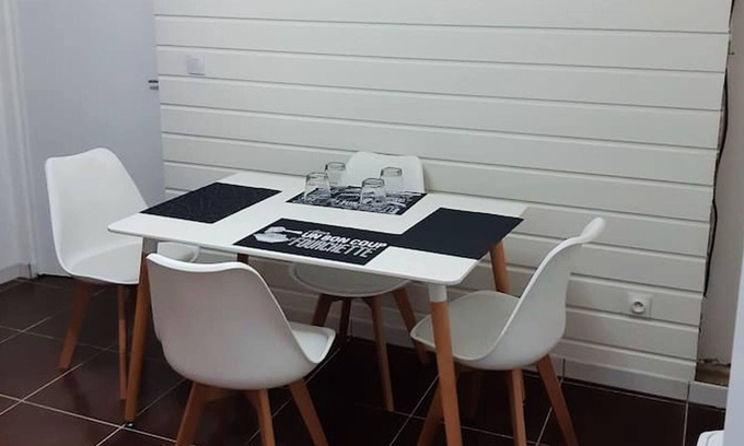 Saint-Esprit Apartment | Homerez - Beautiful appartement for 4 ppl. with terrace at Saint-Esprit