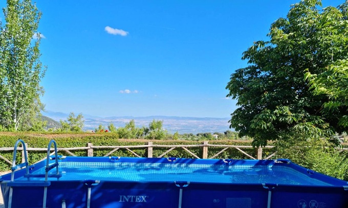 Illora House | Homerez - Big house for 10 ppl. with swimming-pool and garden at Íllora
