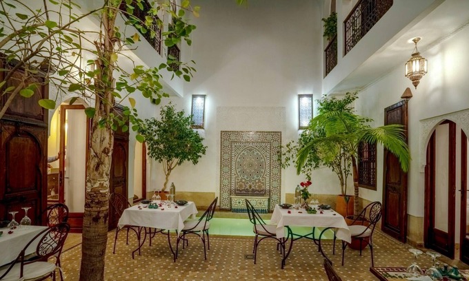 Kasbah Villa | Homerez - Big villa for 18 ppl. with swimming-pool at Méchouar-Kasbah, Marrakech