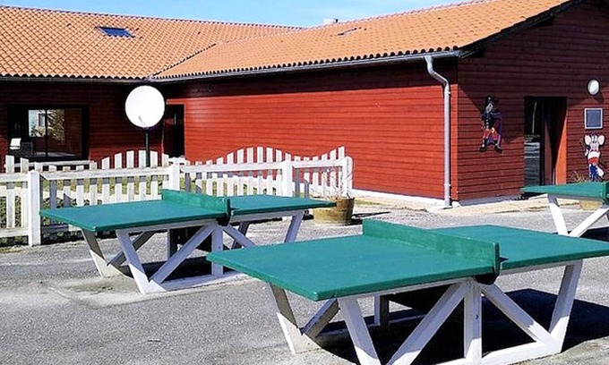 Gastes House | Homerez - Bungalow 1 km away from the beach for 7 ppl. with swimming-pool