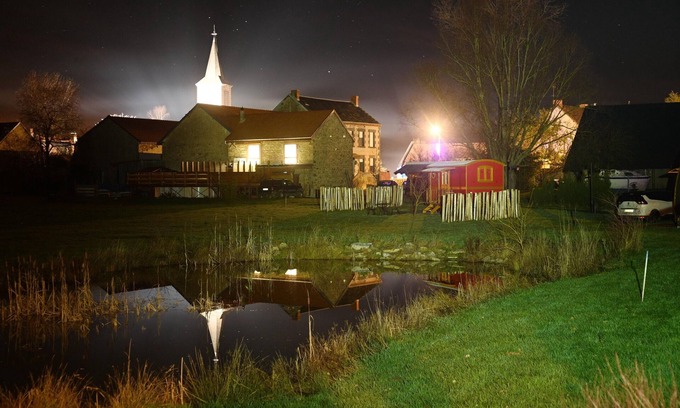 Saint-Pardoux House | Homerez - Bungalow for 4 ppl. with shared pool and terrace at Saint-Pardoux