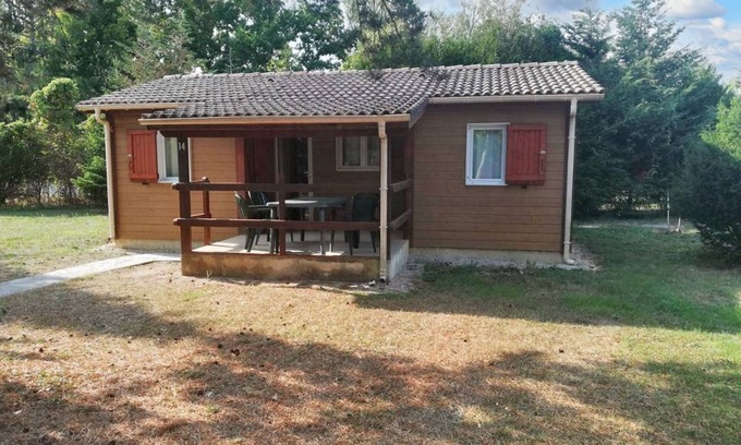 Presles-et-Boves Ski Chalet | Homerez - Chalet in Presles-et-Boves