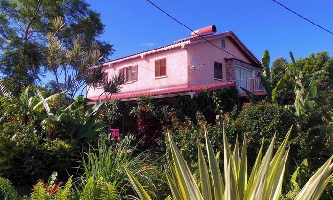 Petite-ÃŽle Apartment | Homerez - Charming Apt in Le Tampon