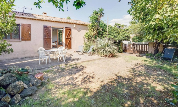 Le Grau-dʼAgde House | Homerez - Charming house in Agde with garden and terrace
