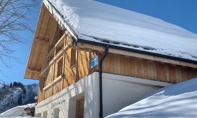 Les Avanchers-Valmorel Ski Chalet | Homerez - Chalet in Les Avanchers-Valmorel