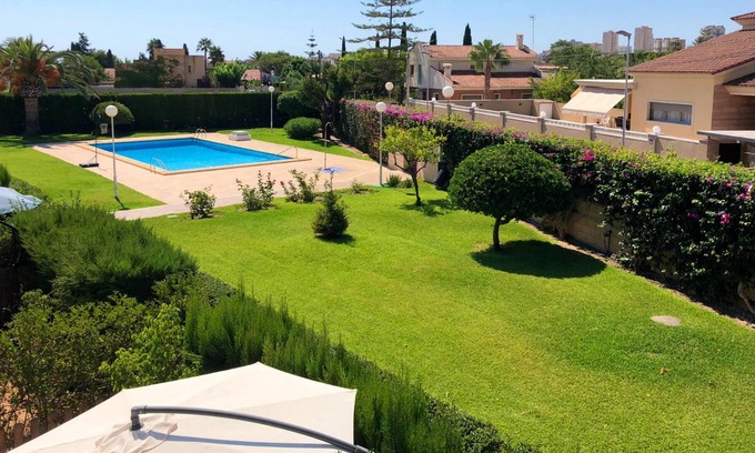 San Juan de Alicante House | Homerez - House 1 km away from the beach for 6 ppl. with shared pool and terrace