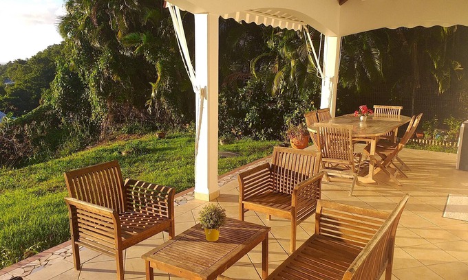 Riviere-Sens House | Homerez - House 1 km away from the beach for 8 ppl. with sea view at Gourbeyre