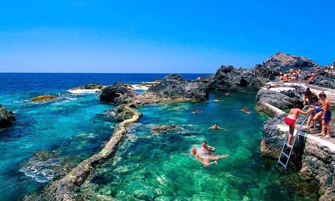 Garachico House | Homerez - House 600 m away from the beach for 3 ppl. with terrace at Garachico